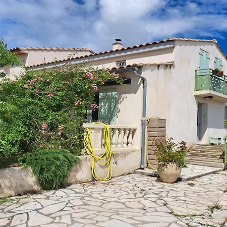 Cantegrel, D'hôtes Et Sanitaires à L'étage Chez L'habitant, 3 Jours Minimum * Lunel-Viel